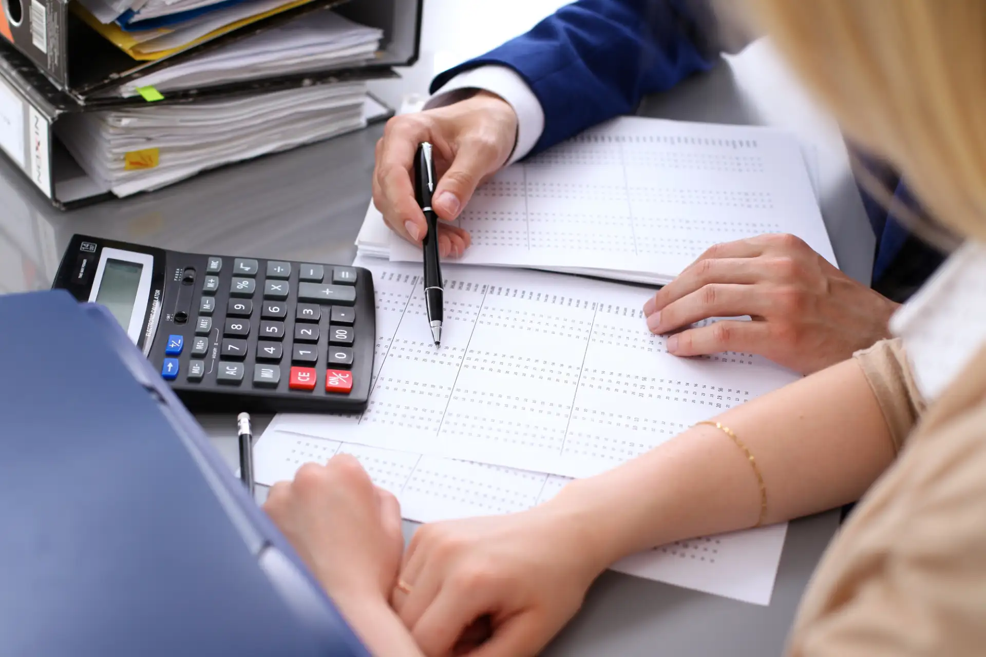 Verifying financial data from records
